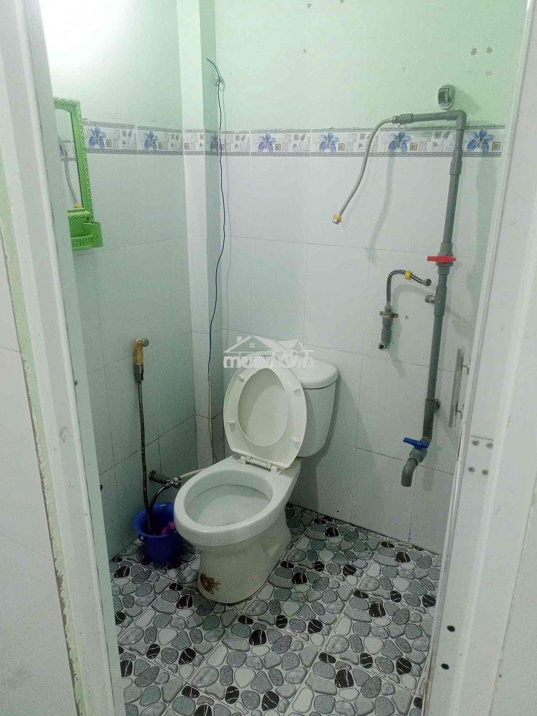 Nhà trọ sạch sẽ thoáng mát,cổng riêng biệt,nhà trọ 30m2 - 3