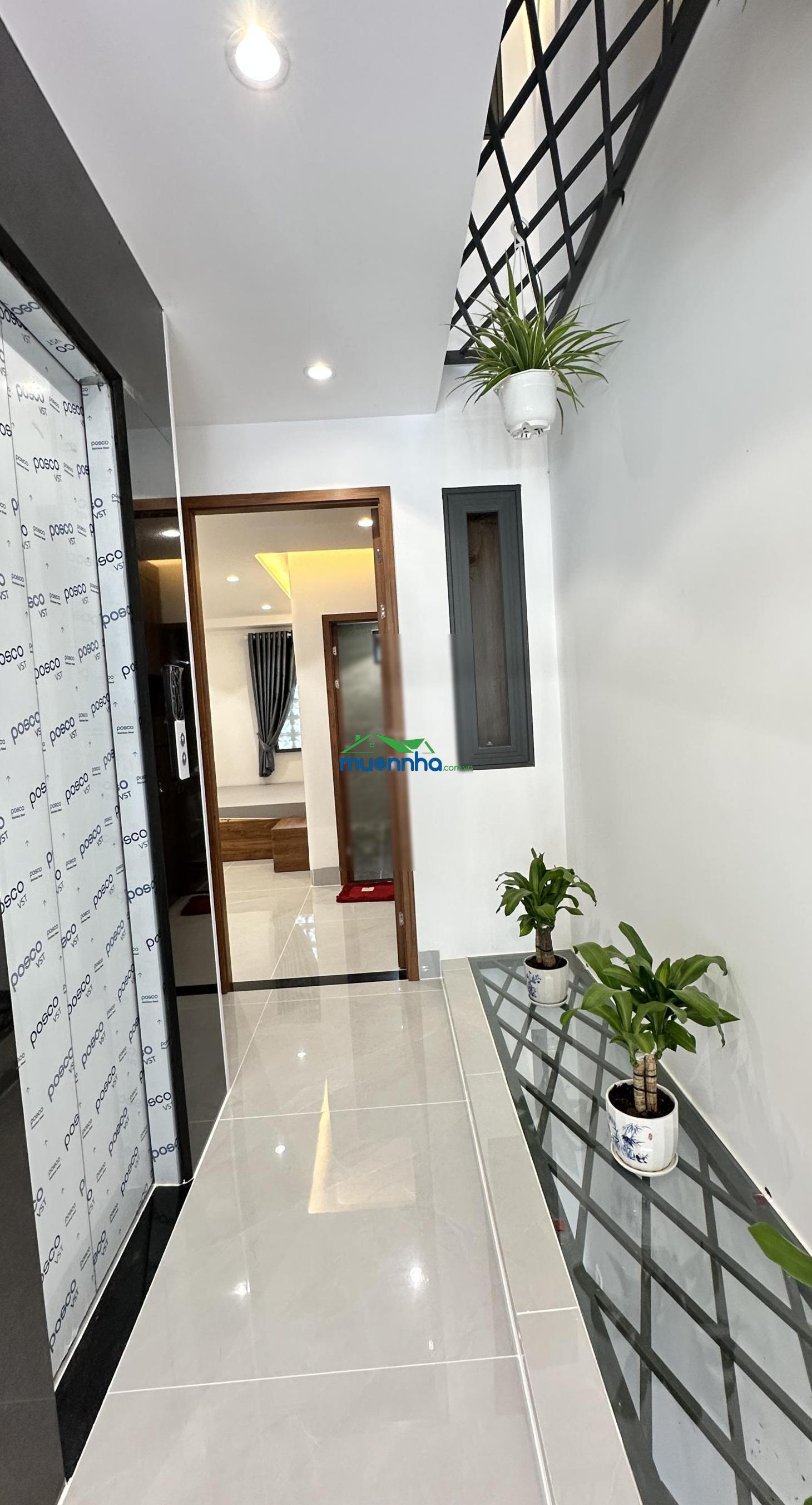 Bán nhà đẹp mới xây giá 9,5 tỷ phường bình trưng tphcm. - 2