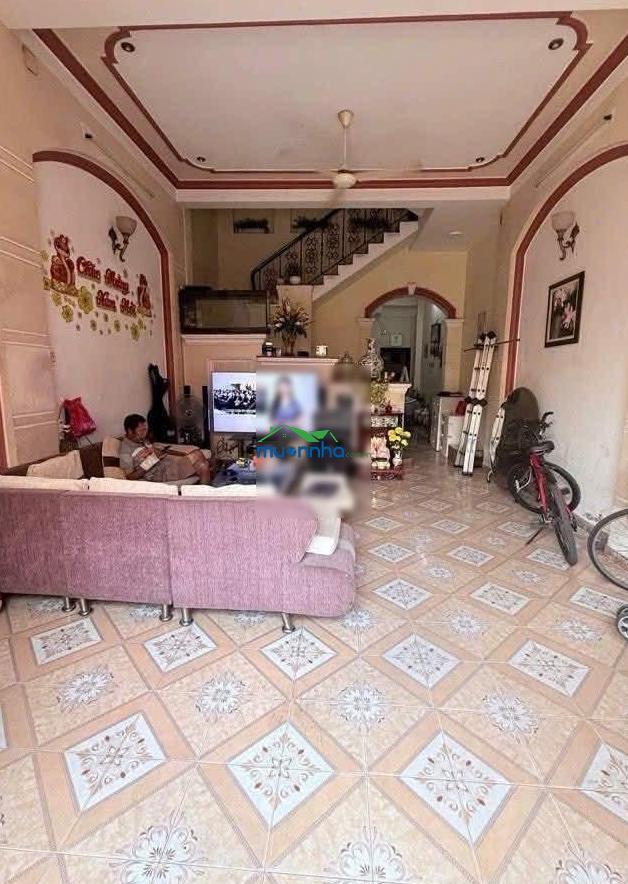 Chính chủ bán nhà đường nguyễn biểu-q5 đang cho thuê 25tr/th, dt 62m2 gần chúng cư 109 giá 3tỷ750