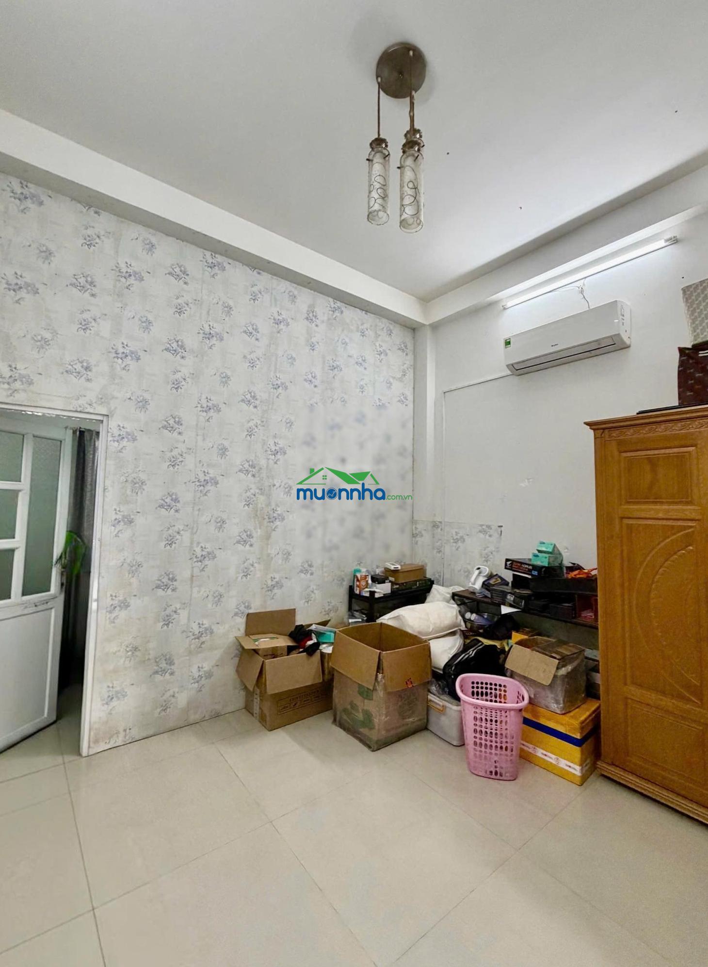 Bán nhà hxh phường 4 quận 8, 4 lầu, ngang 4,2, 70,1 m², sân thượng, 6pn chỉ 10,8 tỷ - 3
