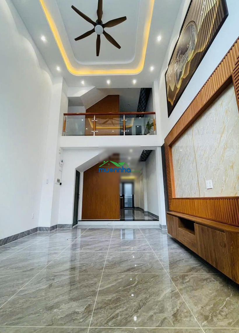 Chính gửi bán căn nhà đẹp phường bình trưng tp hcm