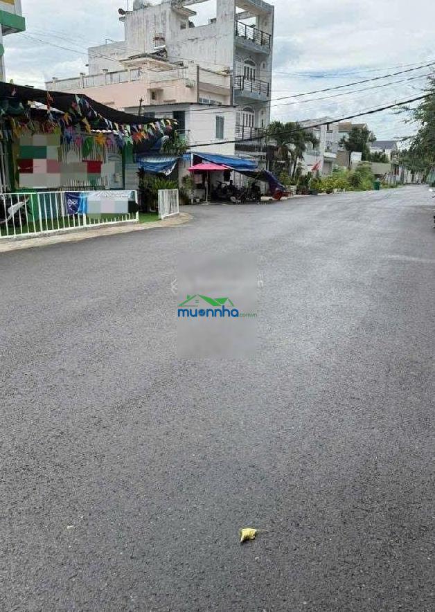 Nhà 2 mặt tiền kd - đường 20m - 135m² - 3 tầng - t.nhập 14tr/th - chỉ 6ty950 - nhà bè - 2