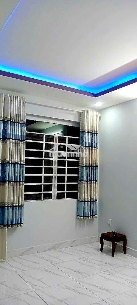 Bán nhà hẻm 6m, 4x12m 1 trệt 2 lầu 1 sân thượng trước sau, chính chủ - 4