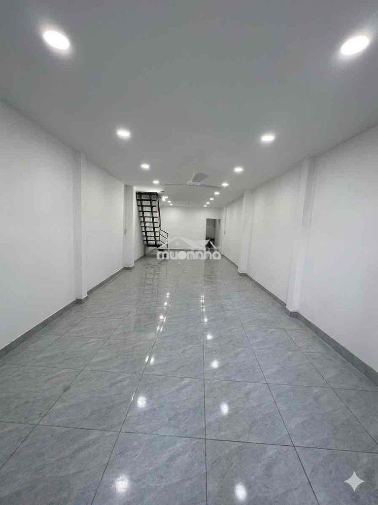 Cho thuê nhà 4.1x18m 1 lầu 2pn 13tr  hẻm 6m thông. - 2