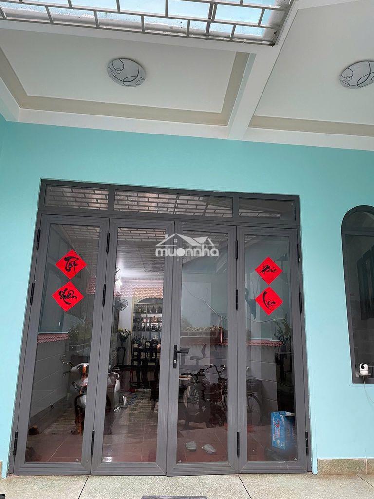 Mặt bằng rộng rãi - ngay sân bay, hẻm ô tô tải, có sân để xe, máy lạnh - 4