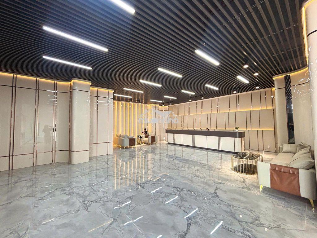 Cho thuê tầng trệt cách mạng tháng  dt 500m² - 3