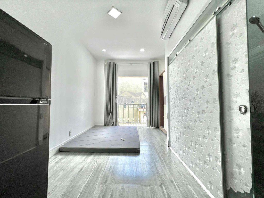 Căn hộ studio bancol full nội thất có thang máy - 4