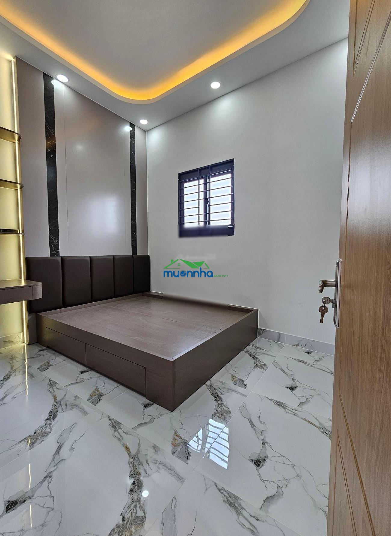 Bán nhà cạnh phú mỹ hưng - hẻm xe hơi - dt : 5m x 10m - 2 tầng 2pn - shr - hoàn công - chỉ 4,98 t - 3