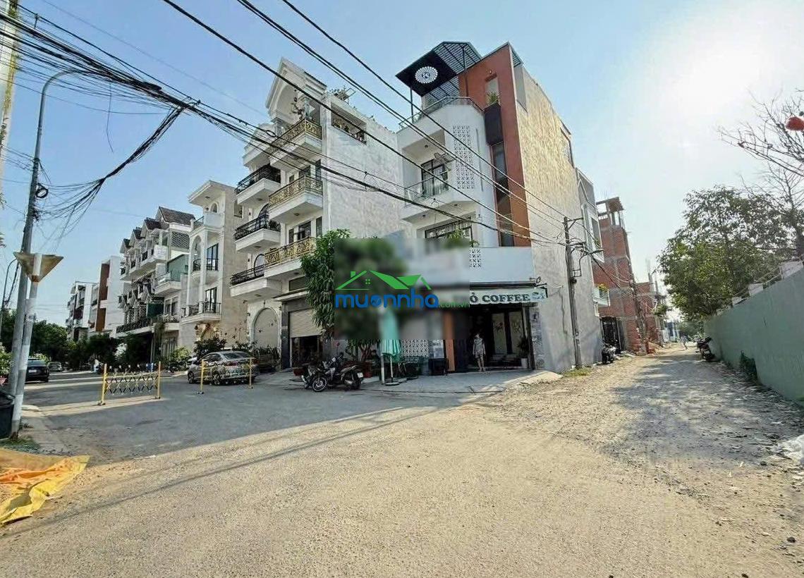 Hạ giá 1 tỷ đồng. bán gấp nhà 3 tầng 81m². hẻm 8m một trục đường lê thị riêng, phường thới an, q12