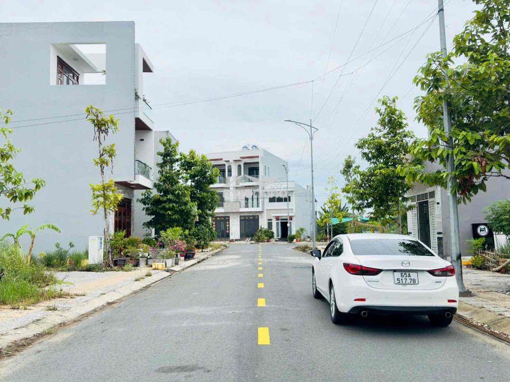 Nền đẹp không vướng - số 39 thần tài - khu tđc an bình - 2