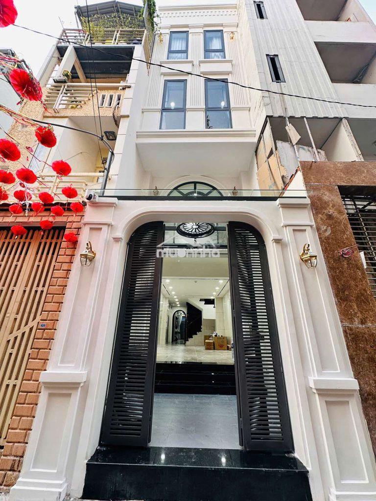 Chdv 8pn luxury cmt8 quận 3 -hđt 68tr/tháng -nhà mới đẹp  -hẻm xe hơi