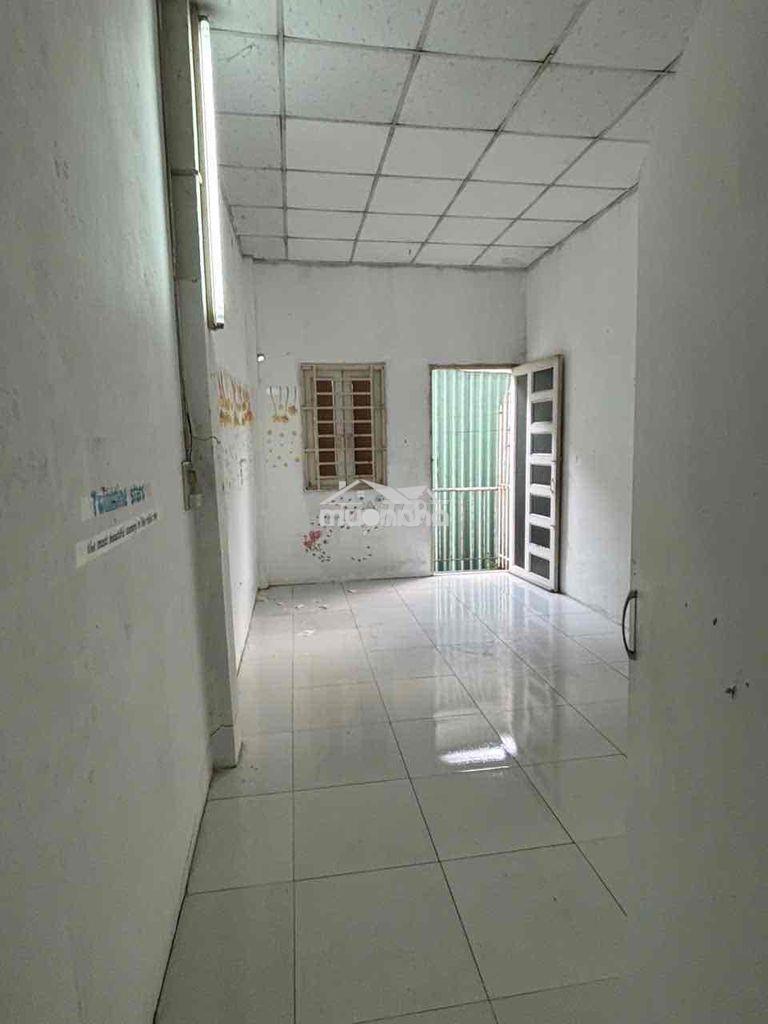 Cho thuê nhà trọ gần chợ ngã 3 bầu . gần trường nguyên hữu cầu - 2