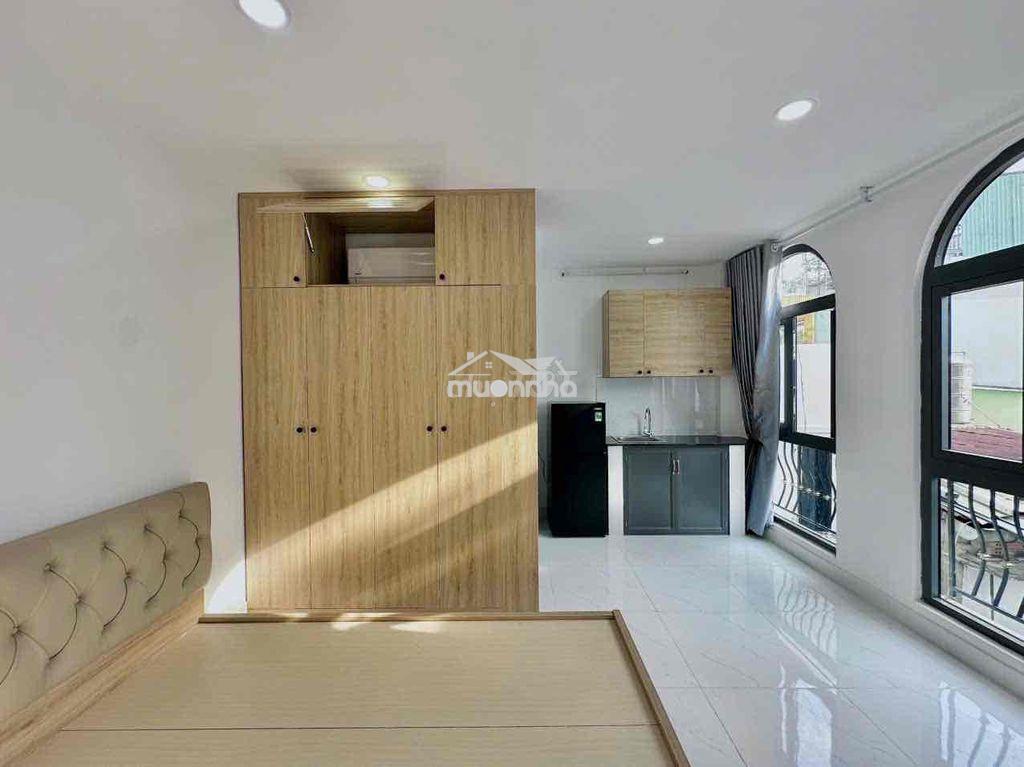 Studio ban công siêu xinh - full nội thất mới khai trương tại quận 1 - 4