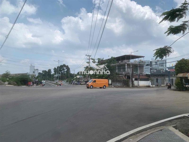 Cho thuê phòng khu đô thị đhqg tphcm