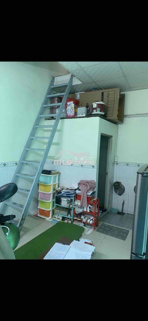Nhà cho thuê gác đúc có lối đi riêng p6 q8 - 2