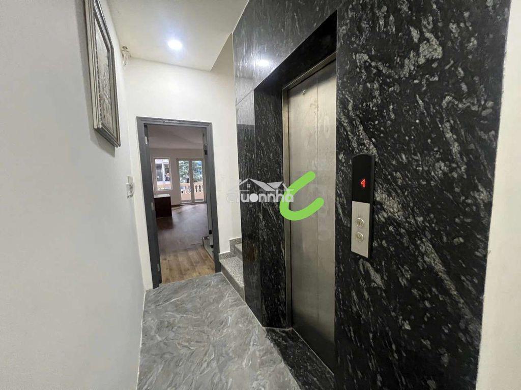 Phòng ban công lầu 1 - mặt tiền - có máy lạnh, giường tủ - 3