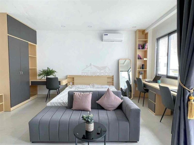 Căn hộ dv cao cấp full nội thất new 100% bancol đường hậu giang quận 6