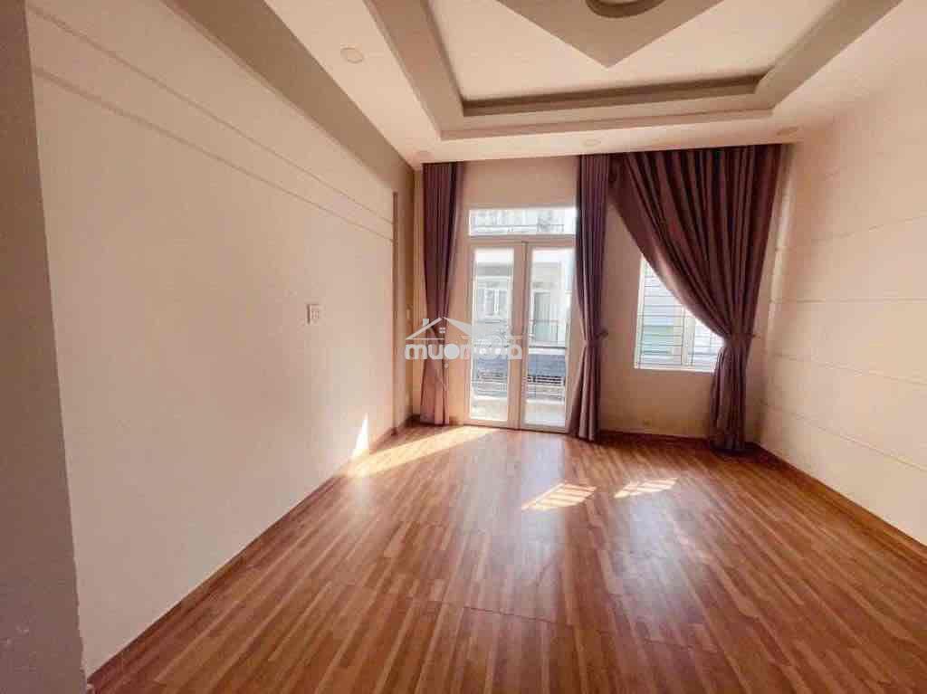 Cho thuê nhà lê hồng phong q10, gần vòng xoay lý thái tổ. 5pn - 3