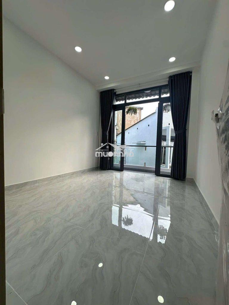 Hưng phú quận 8 - sát cầu chữ y - ngang 4.8m nở hậu -3pn (có pn trệt) - 4