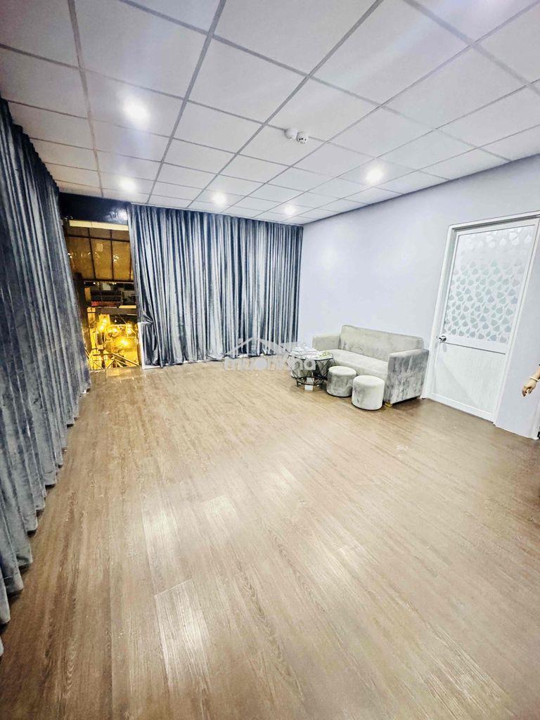 CHO THUÊ 2 PN ,60M2 TẠI Q10 GIÁ 8TR
