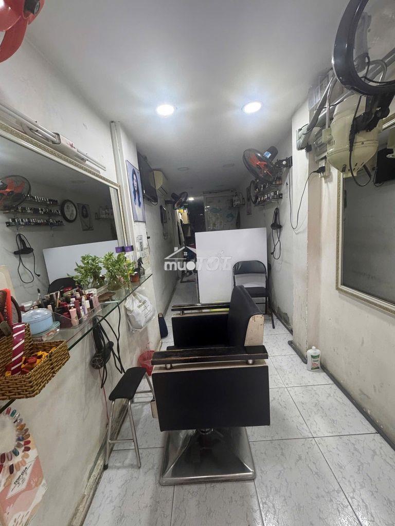 Bán gấp nhà hxh trần quang diệu q3 - 22m2 - 2 tầng - dòng tiền 7/th