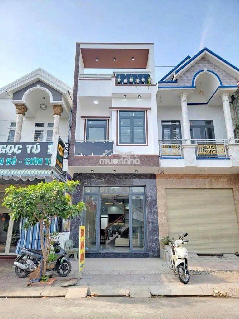 📣Nhà sg 2 tầng shr sẵn , gần bưu điện bà tri.