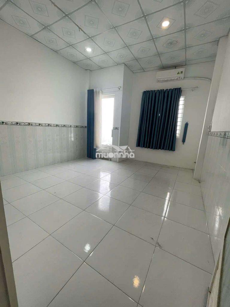 Nhà trệt lầu 2pn2wc hẻm xe hơi  - 3