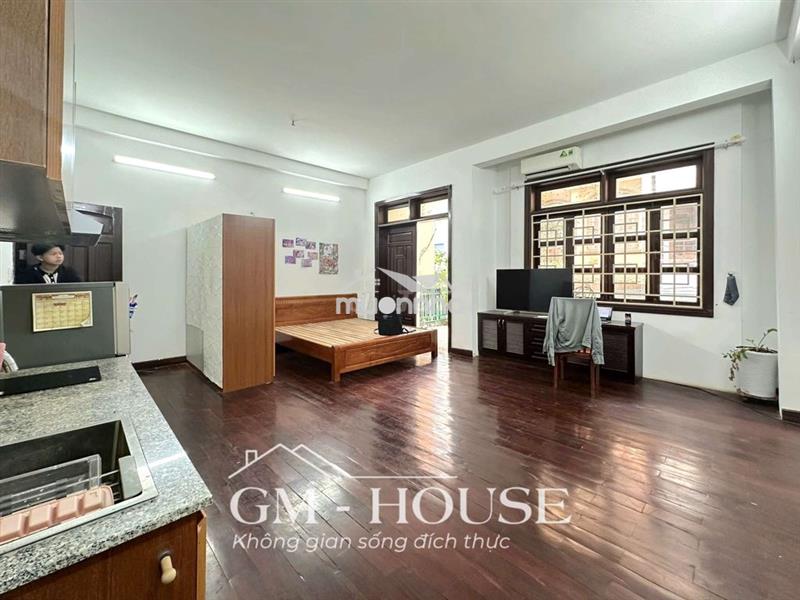 Căn hộ 35m2,  đầy đủ nội thất, ban công lớn, ngay võ oanh