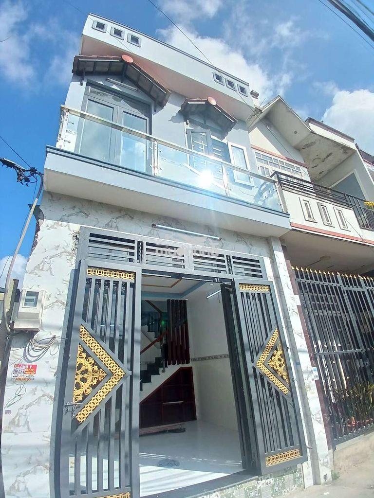Bán nhà ngay chợ 1a khu dân cư hiện hữu dtsd: 63m2 1t+ lầu 2pn 2w - 2