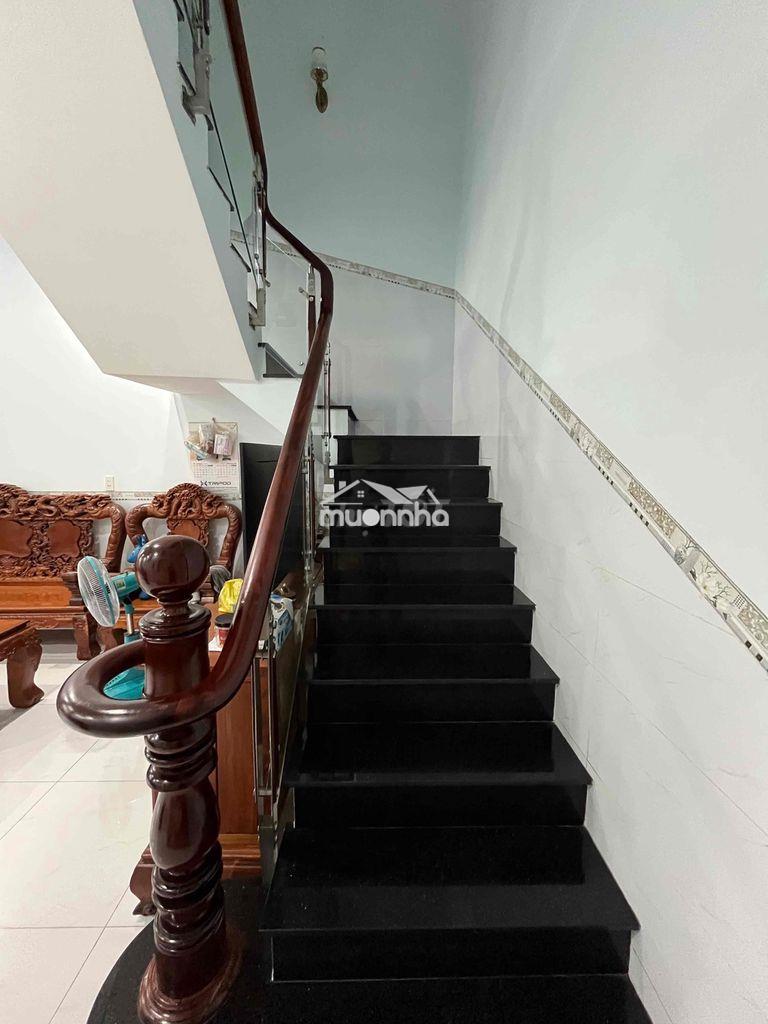 Cần bán ngôi nhà tâm huyết để gia đình về quê - 3