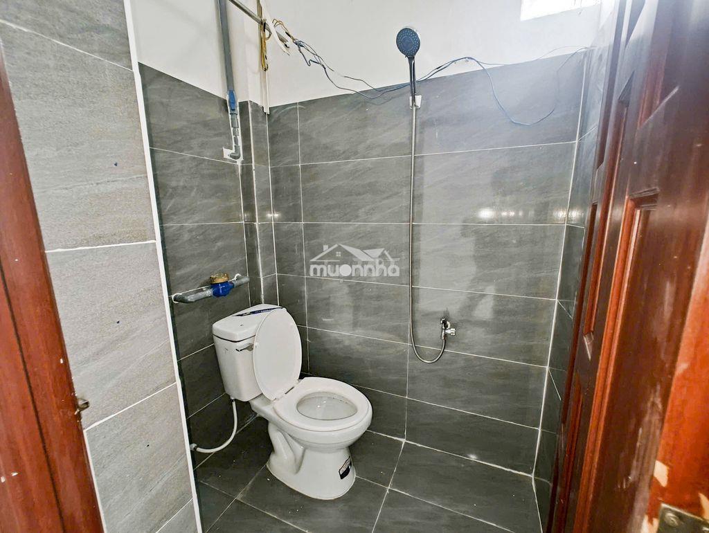 Phòng giá rẻ gần cầu vượt cộng hoà - cv hoàng văn thụ - đọc kĩ nd - 3