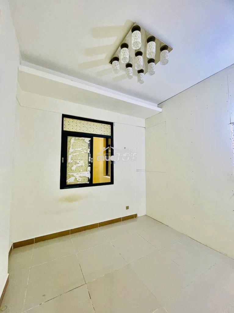 Chuyên cho thuê phòng trọ giá rẻ tại c/c eratown giá từ 1tr5 - 4tr/th - 2