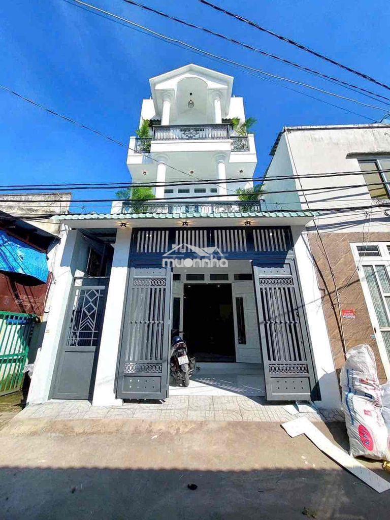 Cho thuê nhà 5x20m.xây 3 lầu mới keng hẻm 7m thông lê thị riêng.q12