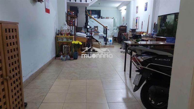 Nhà 1 trệt 1 lầu sân thượng 4x17m hẻm đường phạm hùng hồ bơi hoà bình