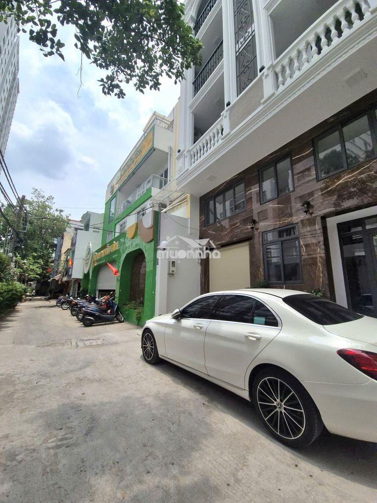 Bán tòa nhà 6 tấm có 22 phòng thu nhập 90tr/th