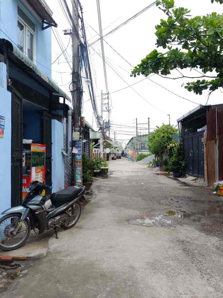 Cho thuê nhà kho trống suốt mặt tiền liên ấp 234 vla phù hợp chứa hàng - 2