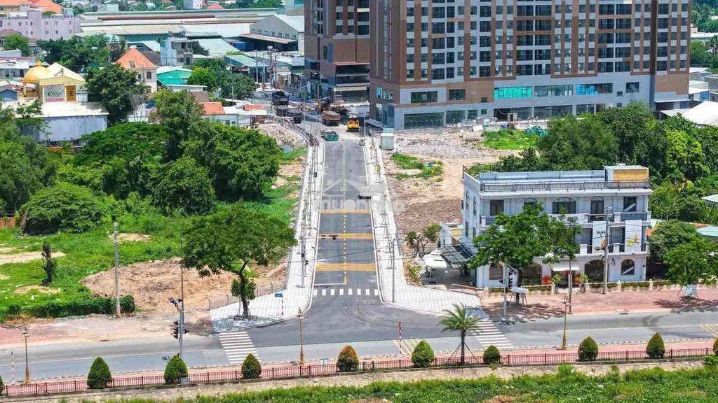 Cần bán căn 2pn a&t sky gaden giá 2,47ti bao thuế phí - 3