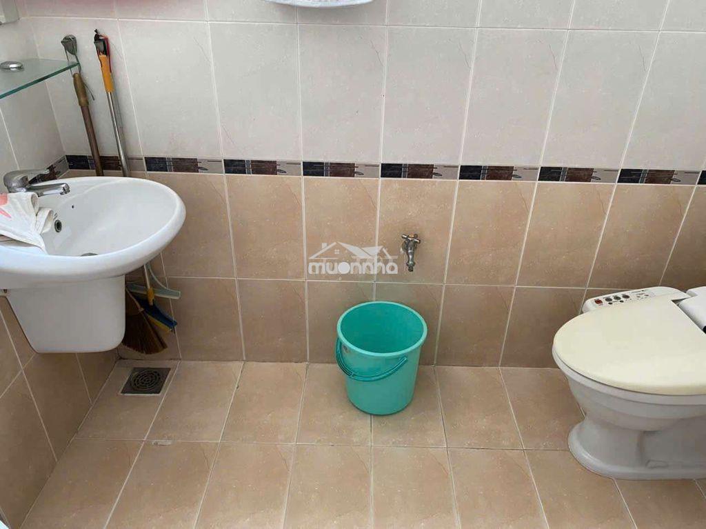 Cho thuê phòng mini.lầu 1. đường điện biên phủ.p3.q3 - 4
