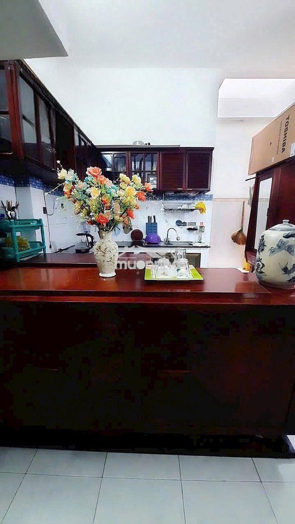 Cho thuê nhà cực đẹp đối diện trường công nghiệp thực phẩm: 4 x 13 m - 4
