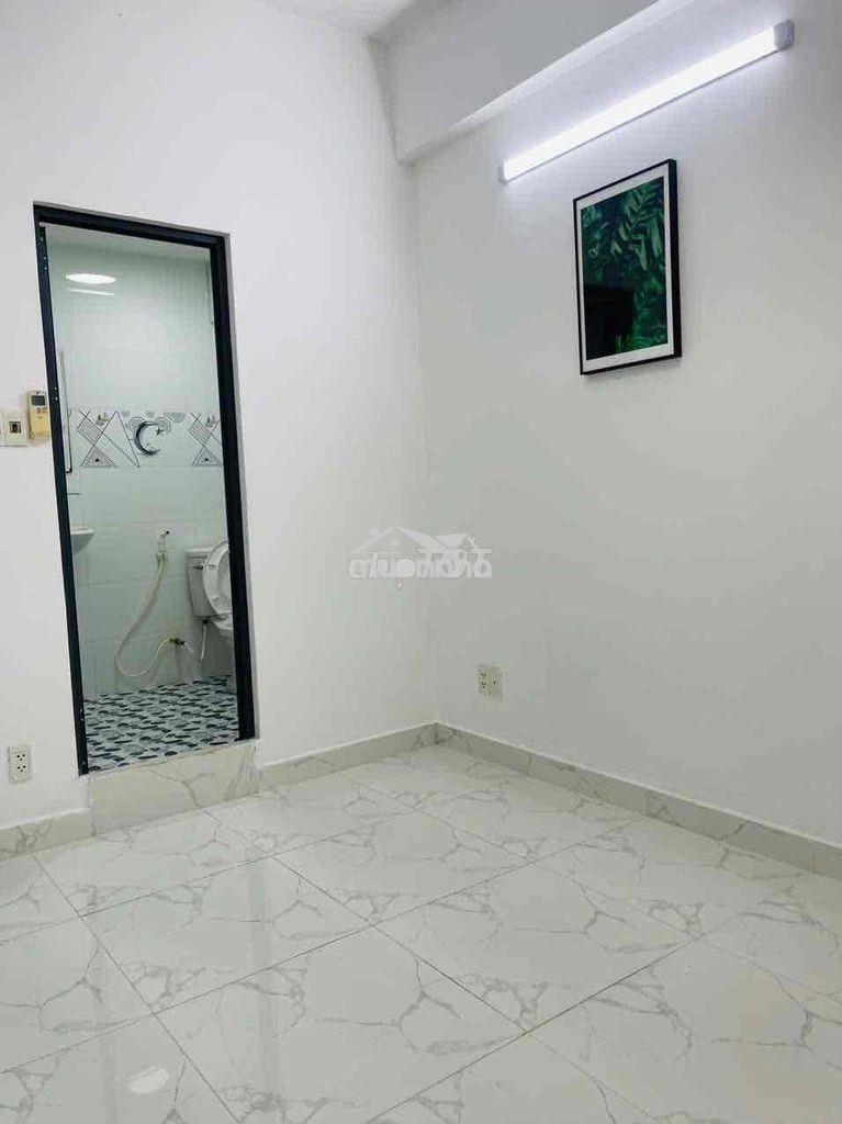 Chính chủ bán cao ốc b ngô gia tự (74,5m2 2pn 2 wc) - 2