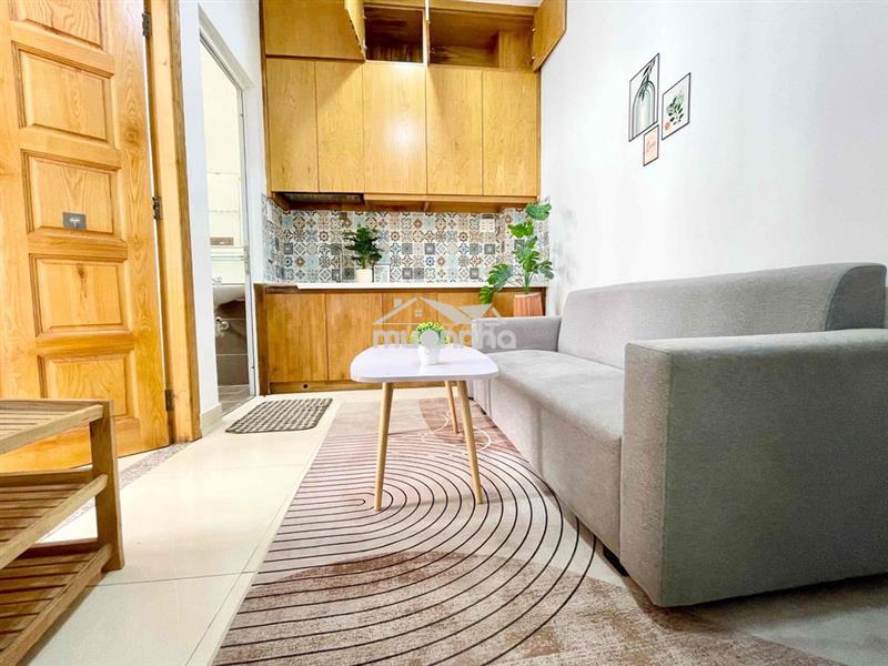 Trống lại căn 1pn có thang máy gần văn lang