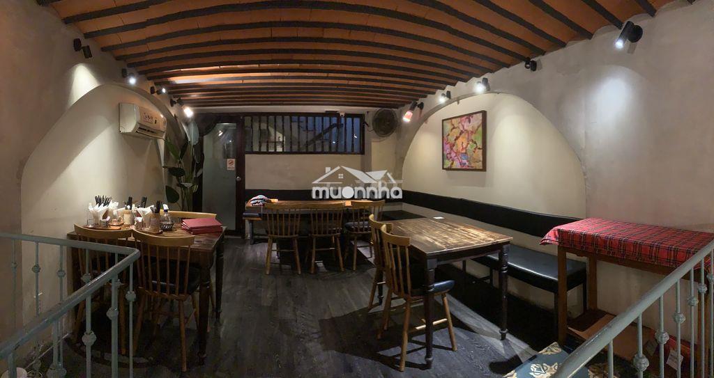 Sang nhanh quán ăn khu ăn uống quận 1 giá 150 triệu - 4