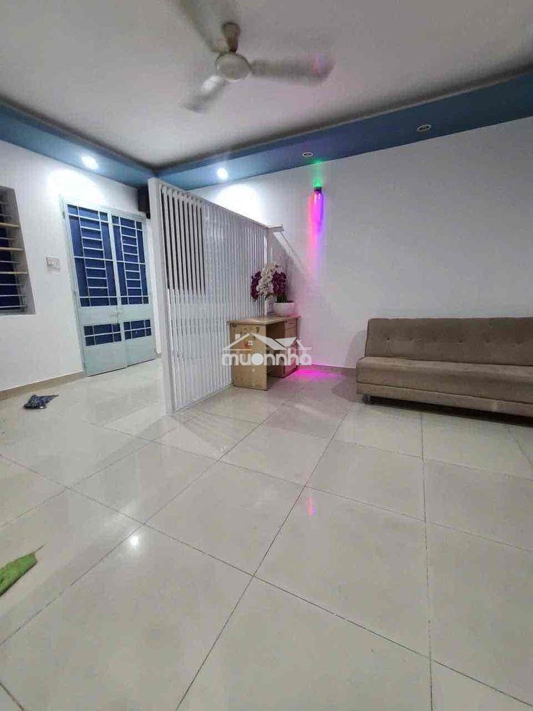 Chính chủ bán gấp cc mặt tiền tân sơn nhì- gò dầu -tầng 4, chỉ 2ty350 - 3