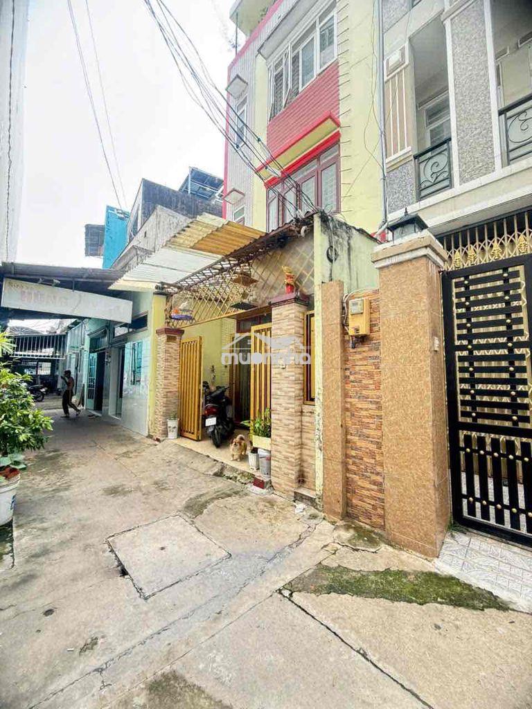 👉🏻Chủ gửi: nhà 1tret 3 lầu cách lê văn thịnh chỉ 20m  👉🏻dt 6 - 2