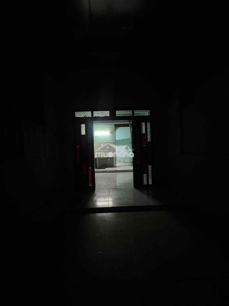 Nhà bà điểm 11, sau bến xe an sương - 3