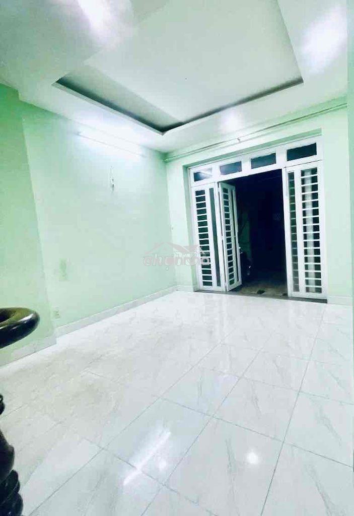 Nhà rộng mới, 4x 16m, 1 trệt 2l sân thượng, 4p. ngủ m. lạnh ok 🫰🫰 - 2