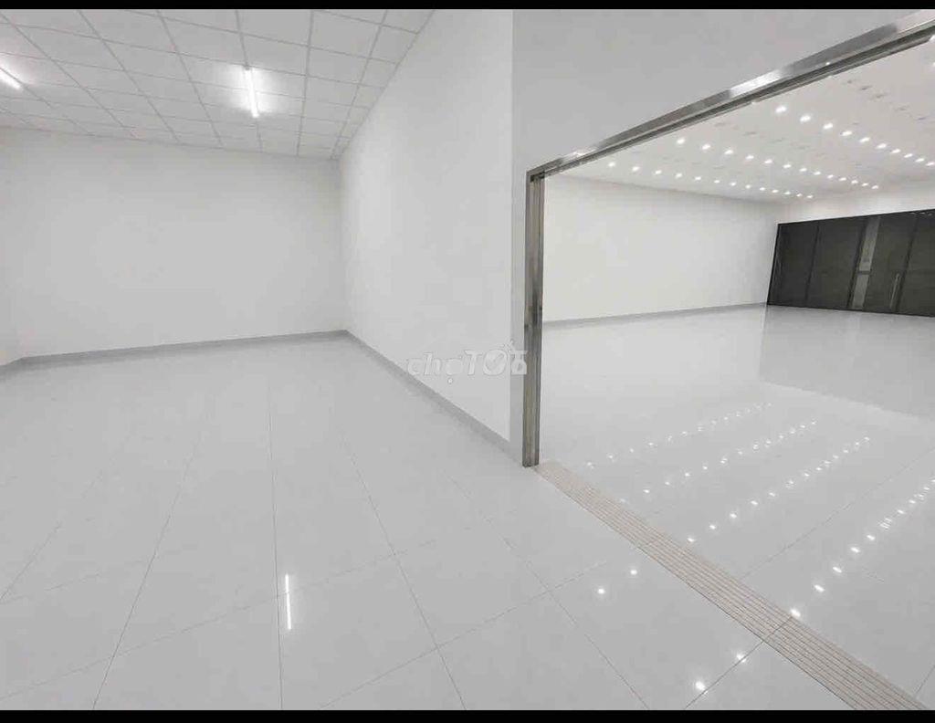 Cần sang gấp mặt bằng ngay trung tâmngax 6 chùa bà - 2