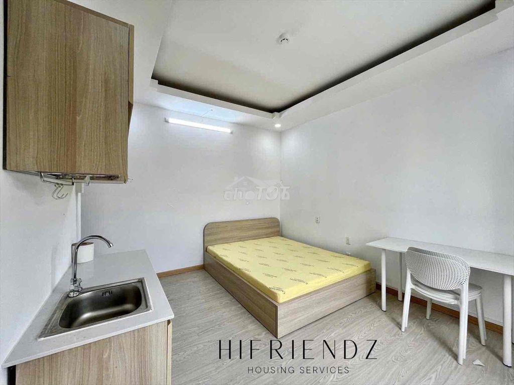 Studio cửa sổ full nội thất, thang máy mặt tiền trần hưng đạo q5 - 3