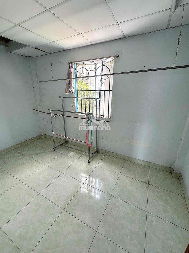 Nhà cho thuê nguyên căn 1 trệt 1 lầu 3 phòng ngủ.2 wc giá 7.2tr/th - 2