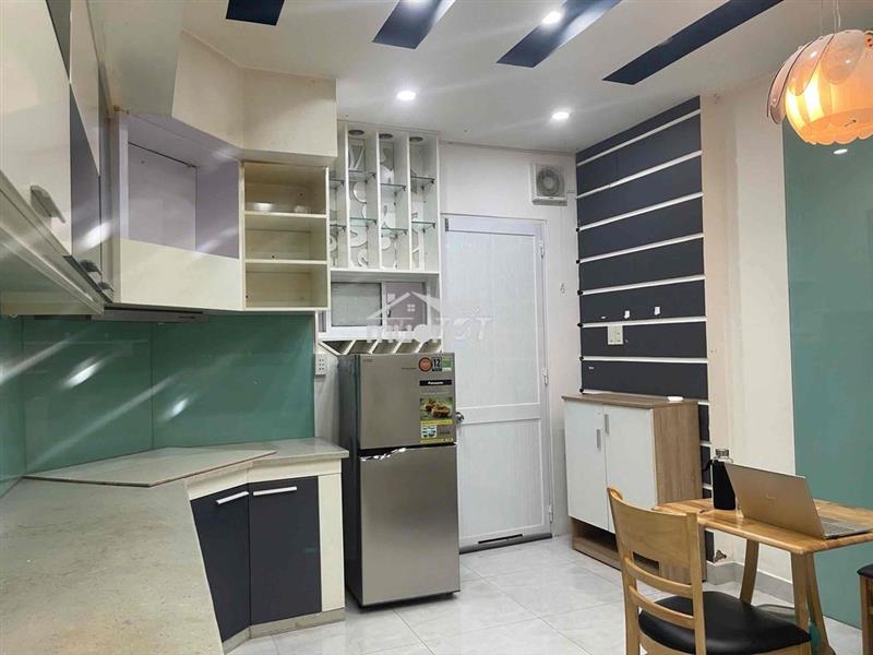 Phòng cho thuê có nội thất /căn hộ dịch vụ ngay trung tâm quận 1 - đườ